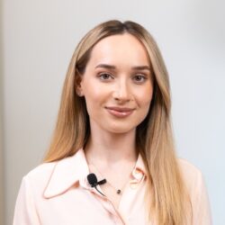 Олена Федорова